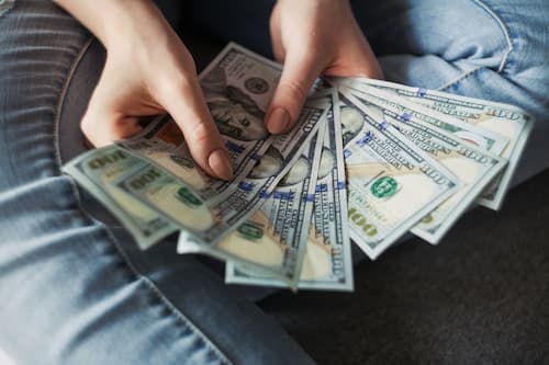 日常を提供することで経済的な価値を獲得