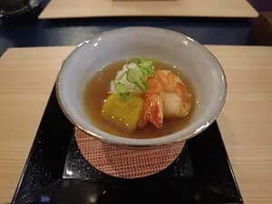 A Day Trip from Osaka to 800 Year Old Pottery Village -- Meet a Beautiful Scenery and Folk Art  -- 