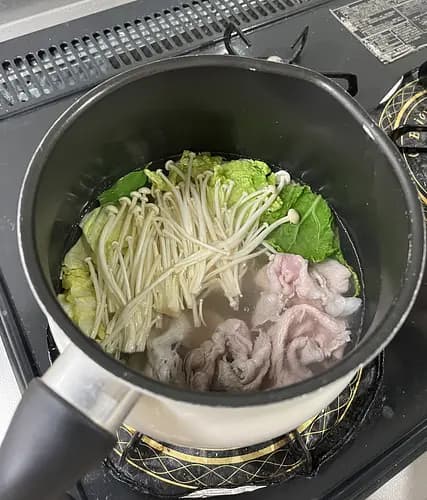 Let's enjoy shabu-shabu together (^O^)／