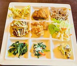 Private Yabakei Gorge hiking and Rakanji Temple Tour