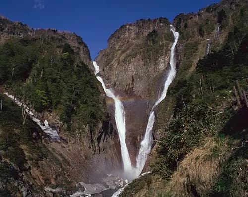 Shomyo Falls