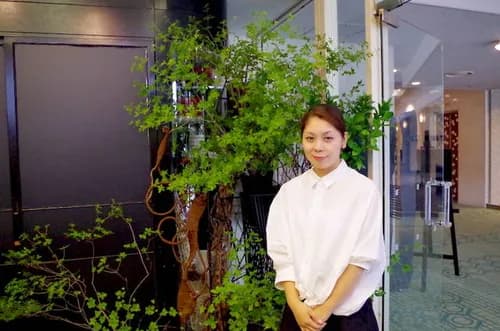 Ikebana Artist, Yasuka Okubo: Express Ourselves Freely. We Use Stumps And Driftwood