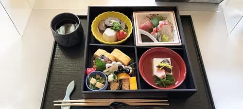 KAMEOKA 1 Day Tour ~ Experience Japanese Bamboo craft, Indigo dyeing and Japanese Sake ~