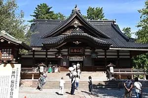 A Day in the Life of a Kanazawa Local — Walk the City Through the Eyes of Someone Who Actually Lives It