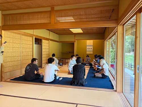 Nothing in Kanazawa Was Made in a Hurry — 180 Years of Garden, Then Gold Beaten to One Ten-Thousandth of a Millimeter