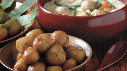 Japanese traditional recipes with “Kamisho Satoimo” from Fukui
