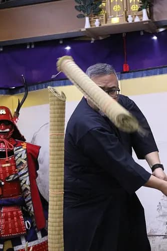 Trial slashing in Bushido with Samurai Sword real sharpnes 【Osaka Castle】