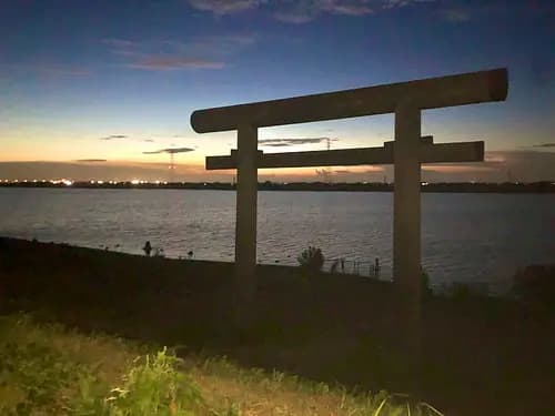 Riverside of Tsunomiya Otorii Gate