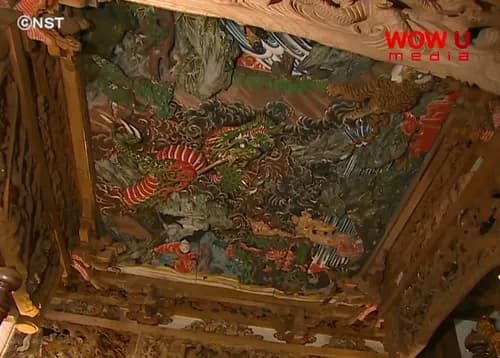 Enjoy Saifukuji ceiling art by Uncho Ishikawa in Uonuma