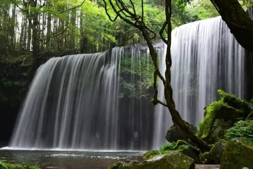 Nabegataki Waterfall: A Beautiful Hidden Gem in Kumamoto
