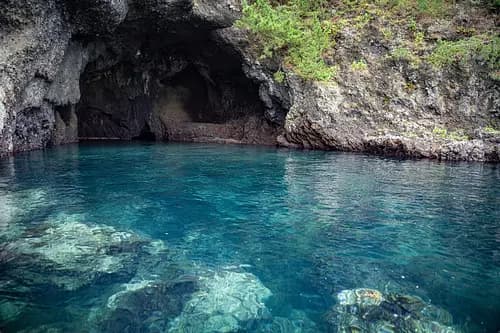Ryuodo Cave