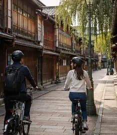 Kanazawa by E-bike — Ninja Temple, Castle, and Samurai Streets With a Local Who Knows the Stories Behind Every Wall