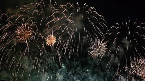 Do Not Miss The Special Fireworks in Yamanashi Prefecture