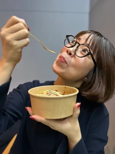 MAKI KAMAI